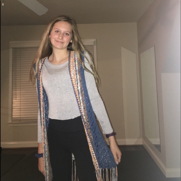 long colorful vest - Picture 1 of 3